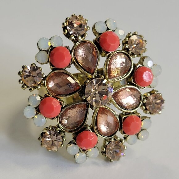 Coral and White Flower Ring,Crystal Floral Ring, Adjustable Flower Ring - Picture 12 of 14